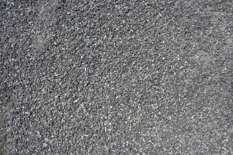 Randsteine setzen welcher Beton ist ideal? Gartenrat.de